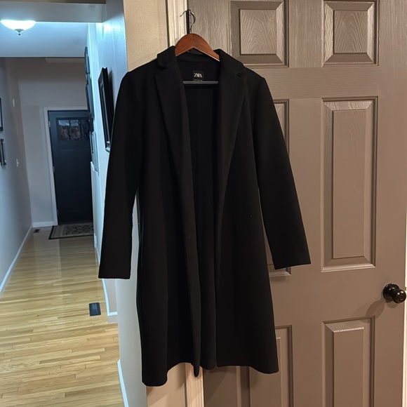 Zara basic coat. - Picture 7 of 8